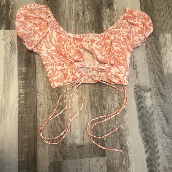 Women's Pink Patterned Crop Top - Picture 2 of 5